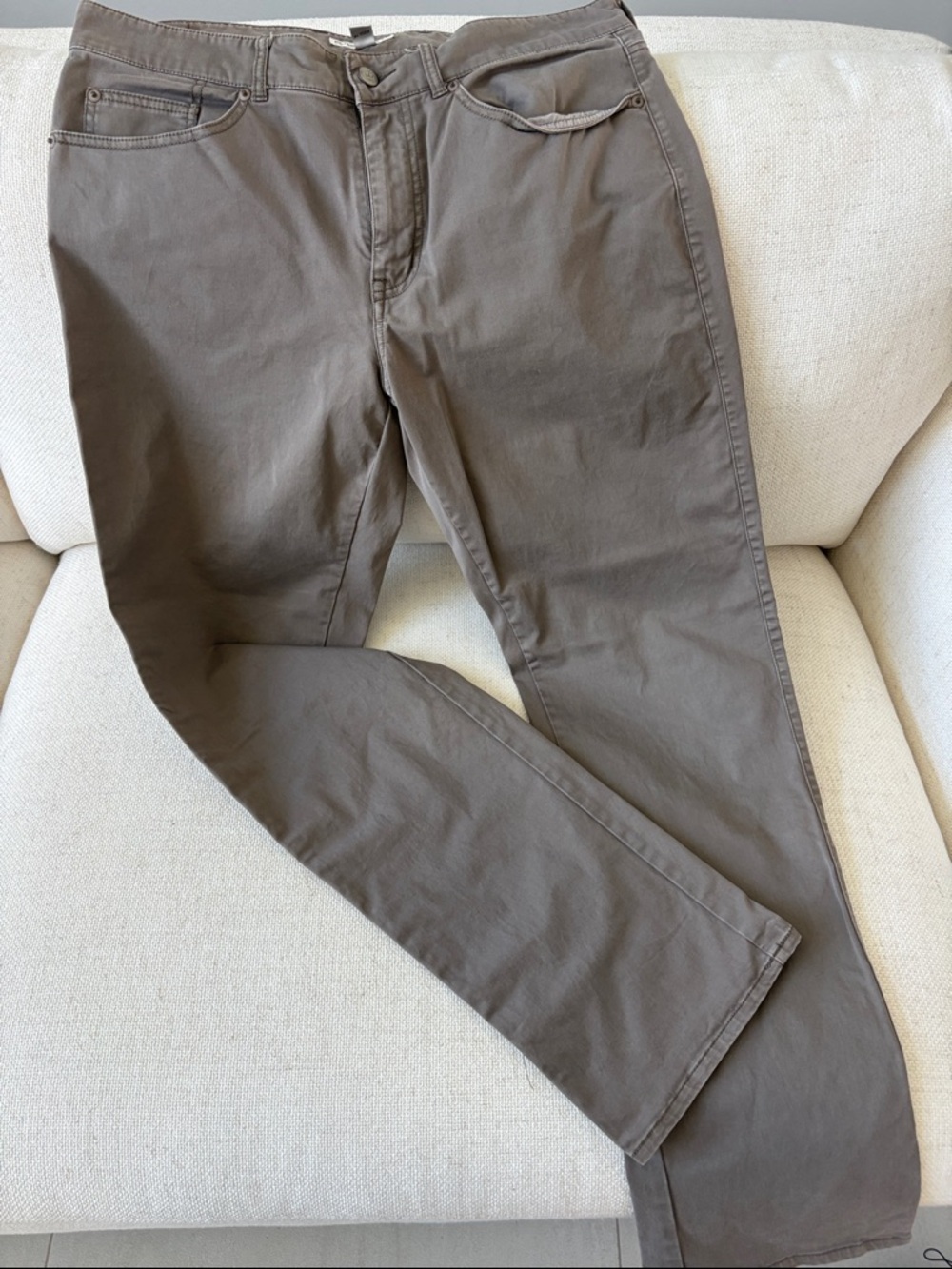 Peter Millar Men's Taupe Chinos